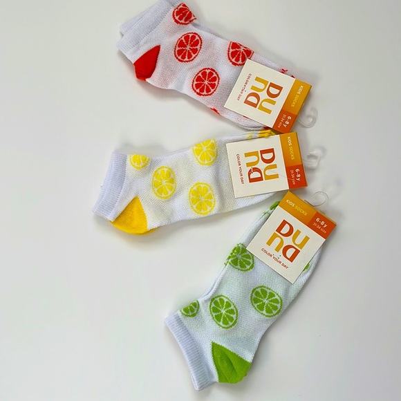 Set of 3 pairs Kids socks - Picture 2 of 9